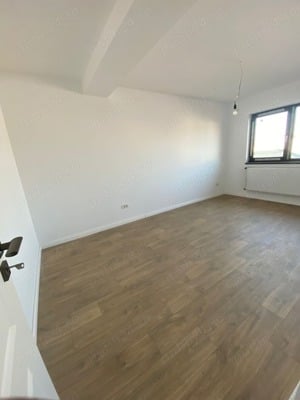 [SPLAIUL UNIRII] Vilă Tip Duplex - 5 camere -Mutare Imediată - imagine 3