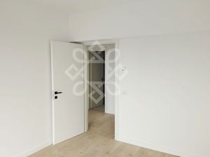 Apartament nou cu 3 camere si 2 bai in Prima Urbana 3 - imagine 9