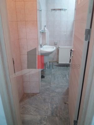 Apartament de 4 camere in vila - imagine 10