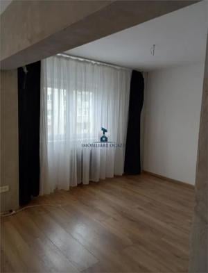 Vanzare Apartament 2 Camere Semidecomandat Bdul.Ctin.Brancoveanu - imagine 3