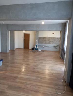 Vanzare Apartament 2 Camere Semidecomandat Bdul.Ctin.Brancoveanu - imagine 4