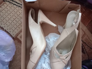 Vinzari diverse incaltaminte - imagine 2