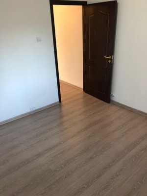 CANTACUZINO-Paltinis - 2cam, cf1,p/4,renovat,cu balcon - 68500 euro - imagine 3