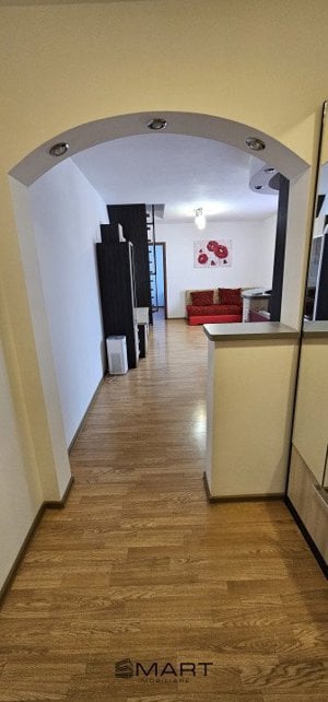 Apartament 4 camere in zona Cedonia - imagine 3