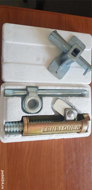 Blocatori, fluturi, morsete, broscute, cleme pentru cofraje - imagine 4