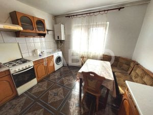 Apartament de vanzare decomandat 3 camere 2 bai zona Terezian - imagine 3