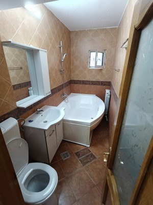 Vanzare apartament 2 camere dec, in Galati, Micro 14, renovat total - imagine 7