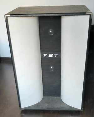 Vand Boxe cu fanta F B T Personal 1004 t ( vintage din anii 70 )