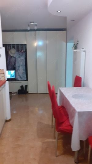 Apartament 2 camere 53mp decomandat mobilat modern - imagine 3