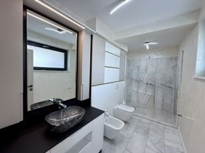 Lux la Înălțime: Penthouse Exclusivist cu Terasă Panoramică de 120 m² - imagine 10