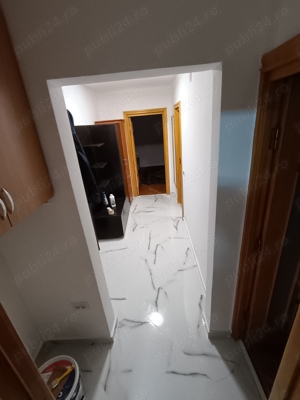 Închiriez apartament 