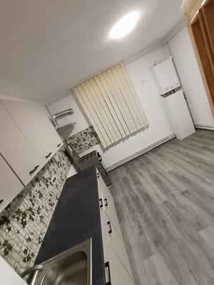 Închiriez apartament  - imagine 3