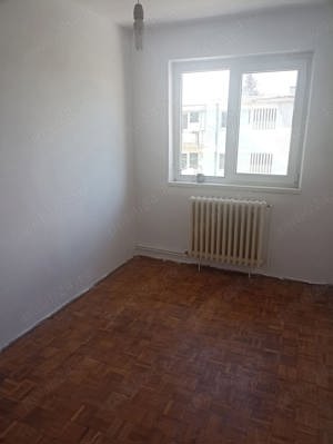 De vânzare apartament cu 2 camere  - imagine 3