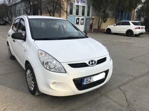 mazda 2 torpila rossa 121000km 2008 86 CP  - imagine 6 mazda 2 torpila rossa 121000km 2008 86 CP  - imagine 6