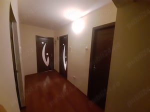 Vând Apartament cu 3 camere in Fagaras, langa Bulevard - imagine 4