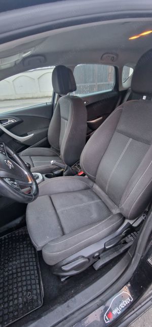 Opel astra j 2011  355 000 km  - imagine 5