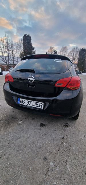 Opel astra j 2011  355 000 km  - imagine 6