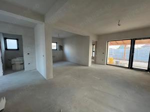 Vila in ansamblu rezidential 5 camere   3 bai.. - imagine 7