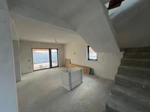 Vila in ansamblu rezidential 5 camere   3 bai.. - imagine 5