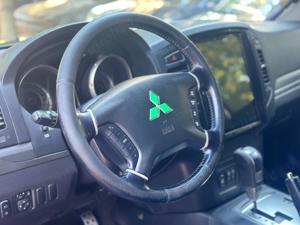 Mitsubishi Pajero  Autoutilitata 3.2 DI-D - imagine 4