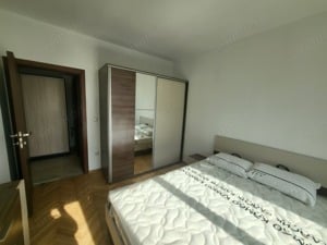 Inchiriere apartamnet 3 camere Decebal - imagine 3