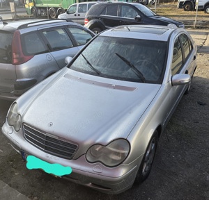 Mercedes C200 kompresor, defect, benzina + GPL 