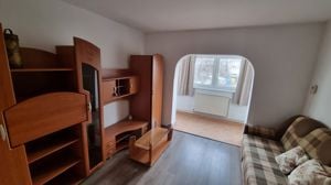  Apartament 2 camere decomandat de închiriat – Zonă Centrală  - imagine 2