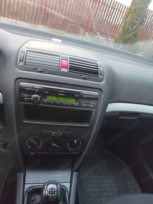 skoda  octavia 2 2008 - imagine 10