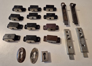  Încuncuietoari magnetice+zăvoare românești+diverse 