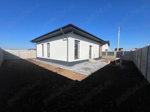 Casa individuala  4 camere   panouri solare 3kw - imagine 2