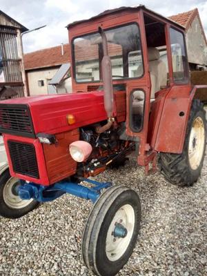 Tractor U445 cu echipament