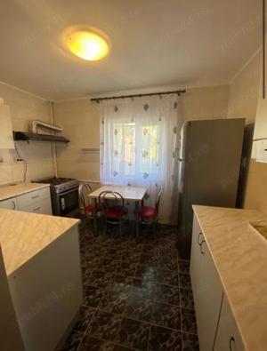 Proprietar - Inchiriez apartament 3 camere Lujerului Piata Veteranilor - imagine 5