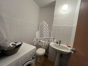 Apartament cu 3 camere, decomandat, 2 bai, 2 balcoaane - imagine 10