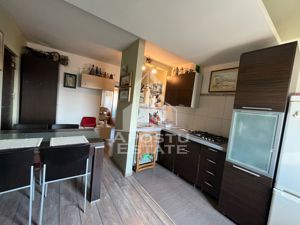 Apartament cu 3 camere, decomandat, 2 bai, 2 balcoaane - imagine 6