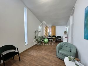 Vila P+2E, 6 camere, 3 bai, garaj dublu, zona Lipovei - imagine 8