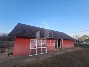 Casa cu 2 fronturi stradale, 839 mp, Zimandu Nou