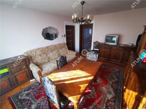 De inchiriat apartament cu 2 camere si balcon etajul 3 zona Rahovei - imagine 10