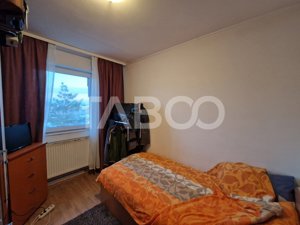 Apartament decomandat la mansarda 2 camere Vasile Aaron - imagine 9