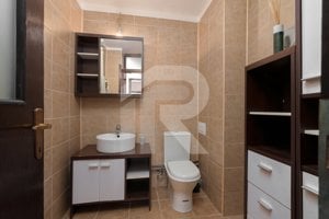 Apartament 4 camere mobilat-utilat  Str C-tin Titel Petrescu-Ghencea - imagine 11