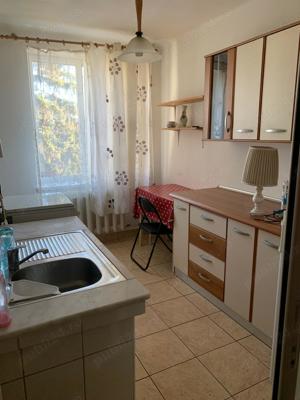 Inchiriez apartament 2 camere in zona centrala Ramnicu Valcea (Episcopie)