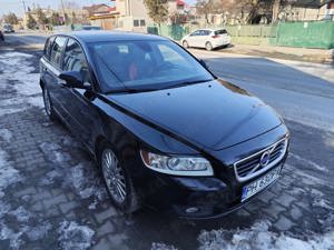 Vand VOLVO V50 stare excelenta. - imagine 5 Vand VOLVO V50 stare excelenta. - imagine 5
