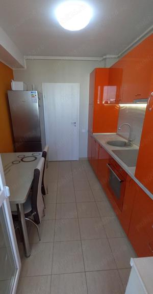 Apartament cu 3 Camere Decomandat  Zonă Excelentă!(M. Berceni) - imagine 3