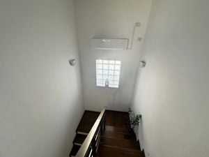 CASA SINGULARA, PANOURI FOTOWOLTAICE, TOATE UTILITATILE, COMISION 0% - imagine 13