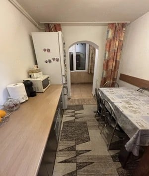 Apartament cu 2 camere în Calea Lipovei etaj 1 decomandat centrala proprie - imagine 2