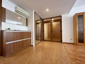 Apartament 4 camere, zona de nord, lângă Spitalul Premiere - imagine 7