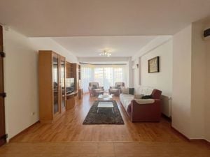 Apartament 4 camere, zona de nord, lângă Spitalul Premiere - imagine 5