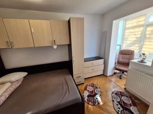 350 euro!!! AP.cu 3 camere Et 1 cu centrala proprie Zona Dacia - imagine 4