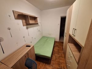 350 euro!!! AP.cu 3 camere Et 1 cu centrala proprie Zona Dacia - imagine 8