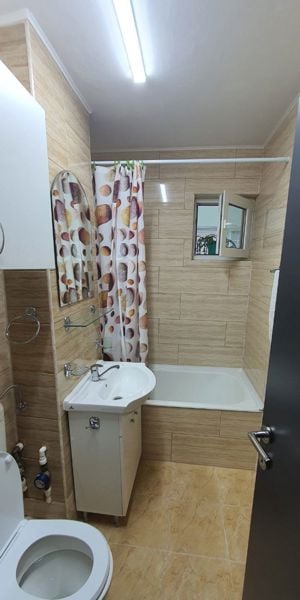 AP. 2 CAMERE RENOVAT, PARCARE INCLUSA, PET-FRIENDLY, METROU 15 MINUTE - imagine 6