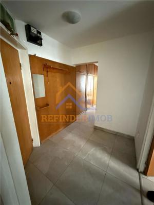 Vanzare Apartament cu 3 camere Bulevardul Chisinau - Diham - imagine 4